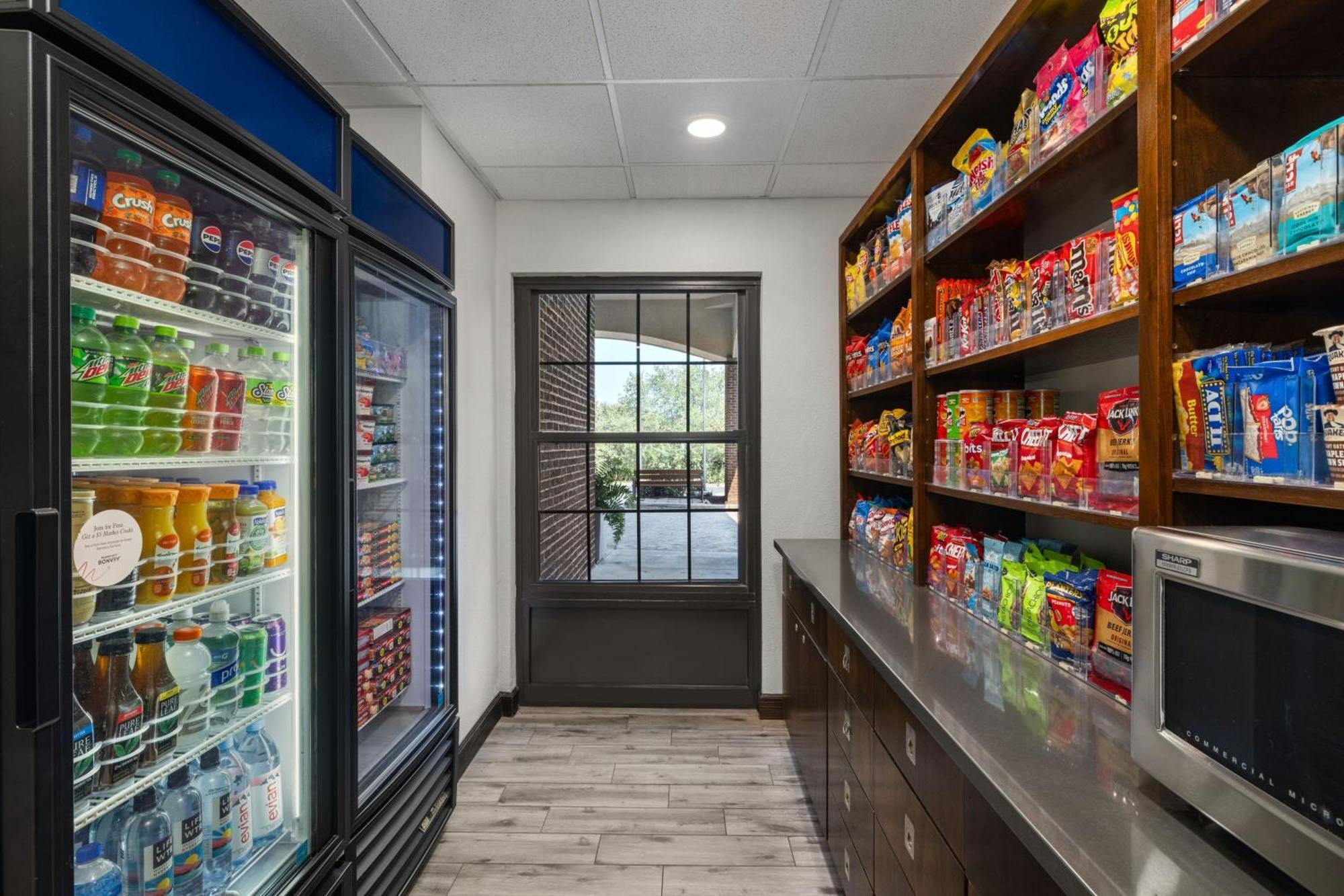 Four Points By Sheraton Greensboro Airport Exteriér fotografie