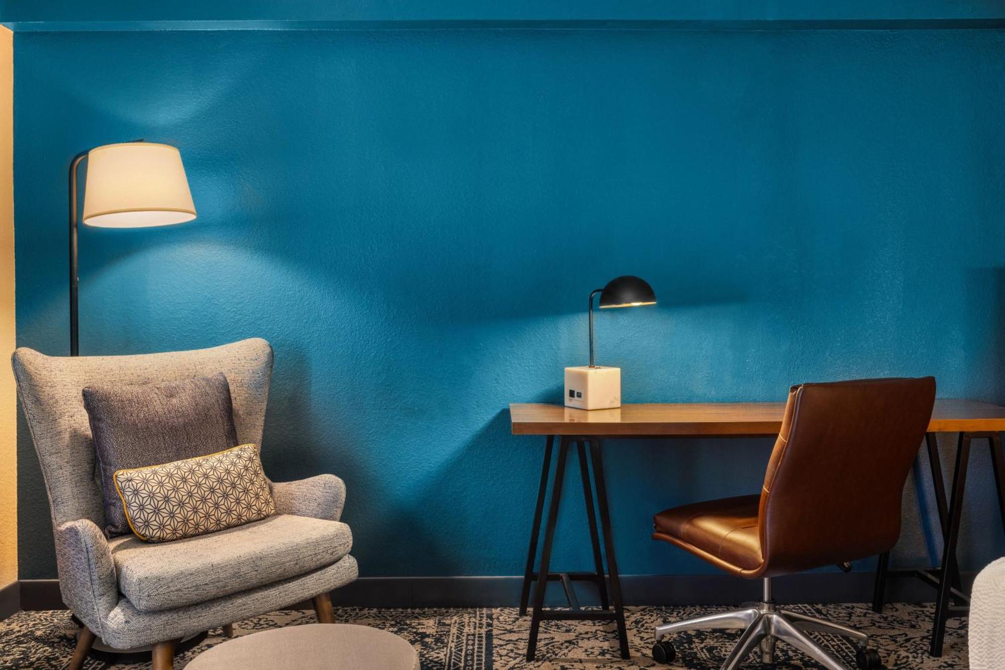 Four Points By Sheraton Greensboro Airport Exteriér fotografie