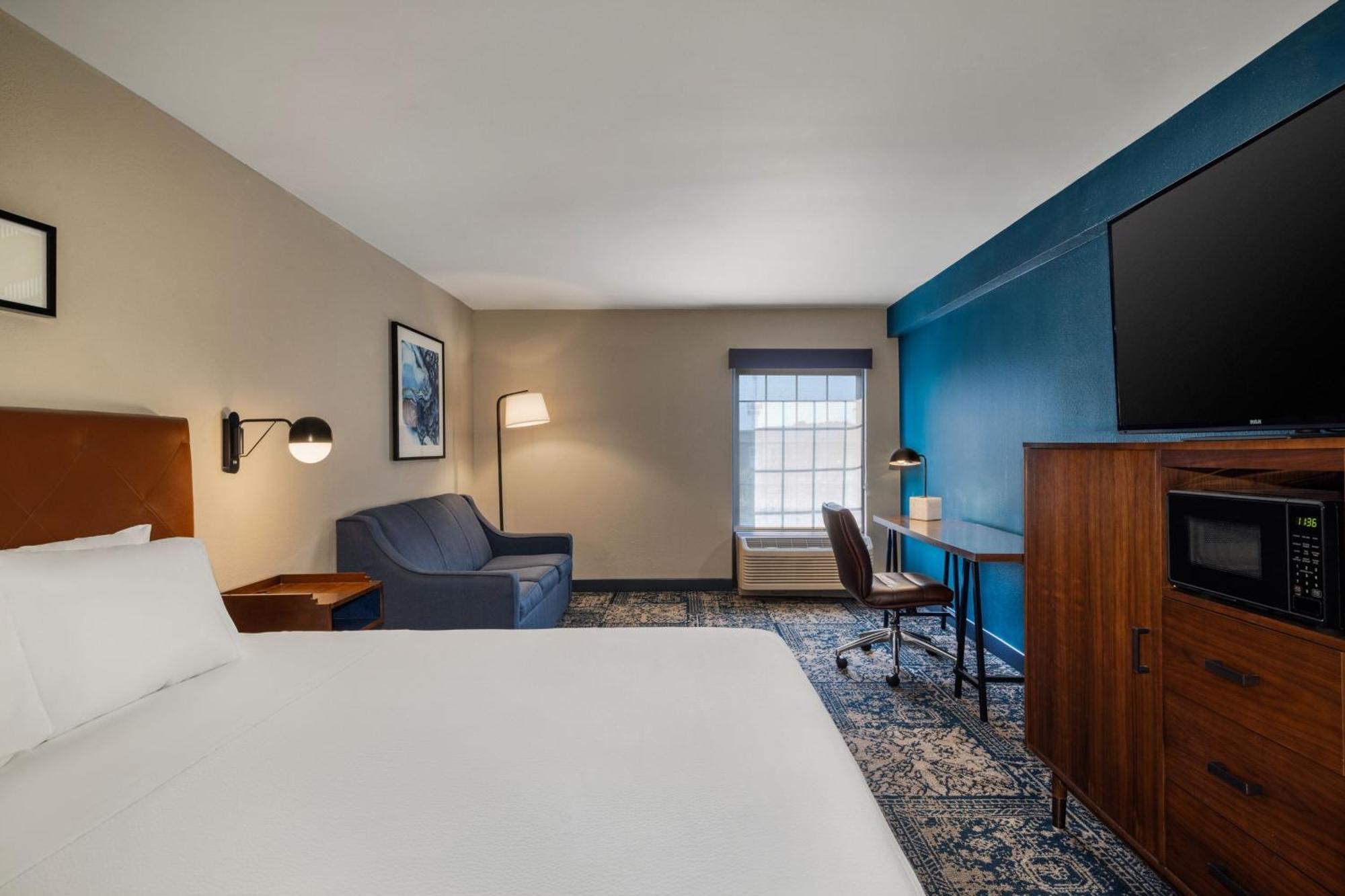 Four Points By Sheraton Greensboro Airport Exteriér fotografie