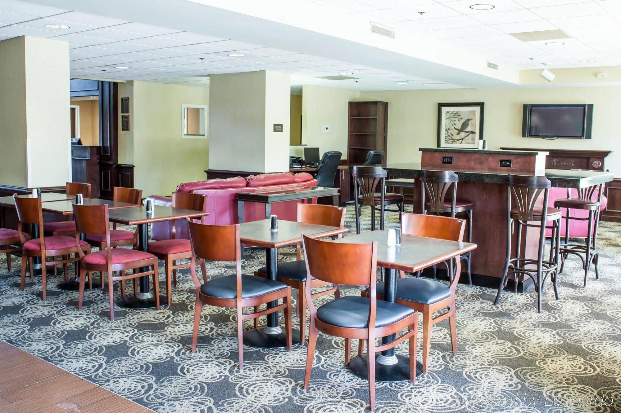 Four Points By Sheraton Greensboro Airport Exteriér fotografie